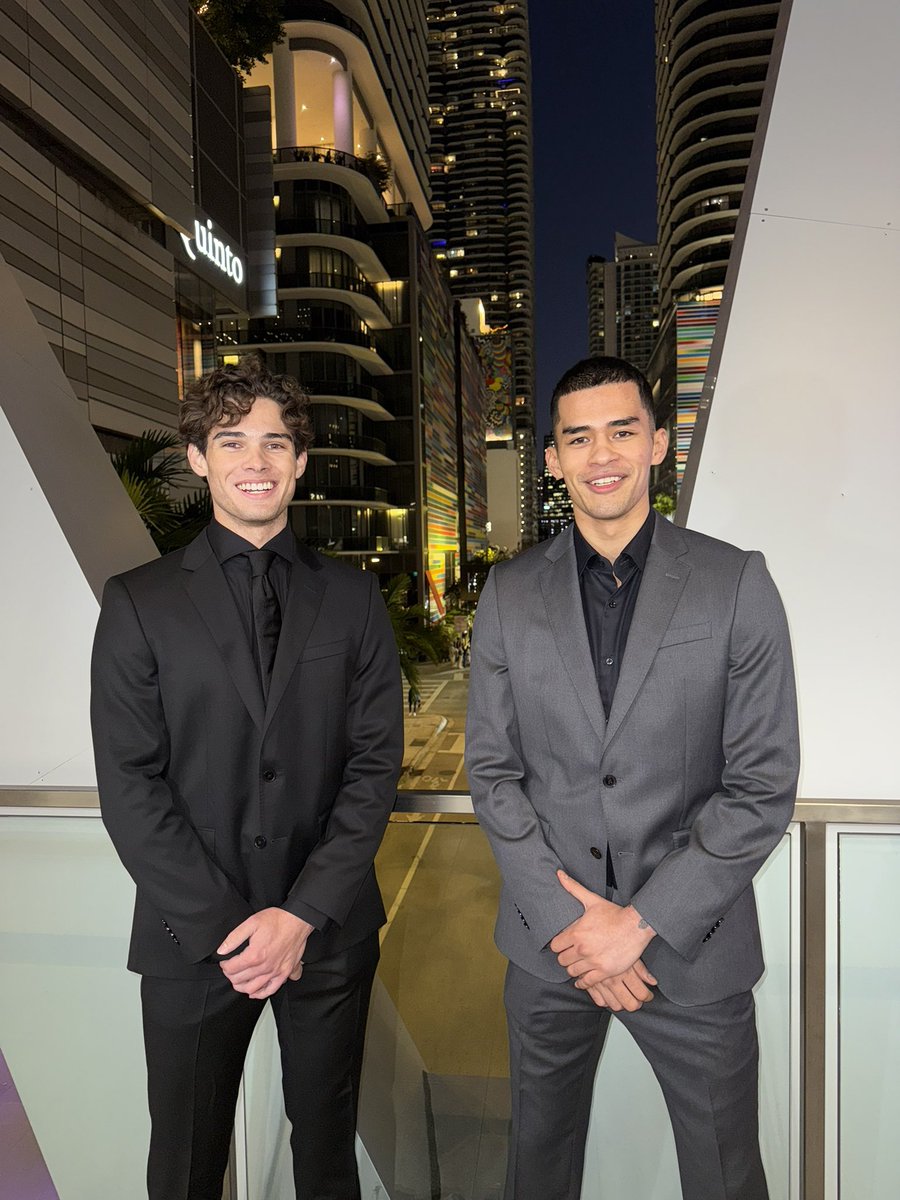 AltSNEAKO's tweet image. W STREAM shout out to @j_fishback for Florida 🇺🇸