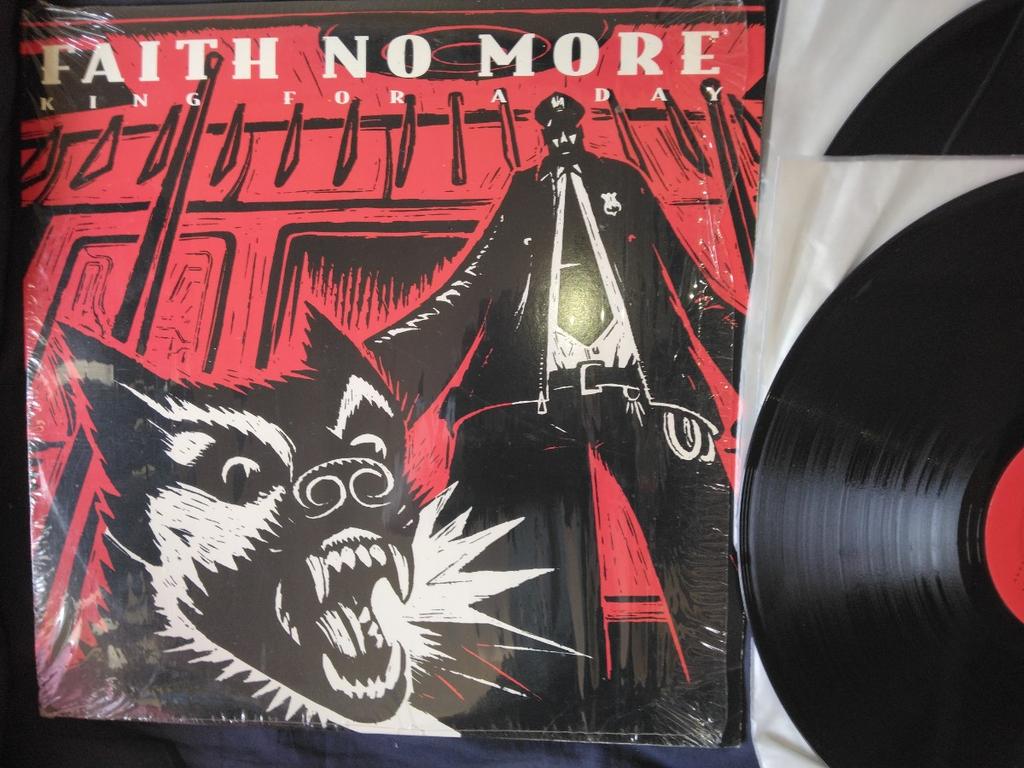 tadarehiko428's tweet image. もしかしたら、再ポストかも？

#FaithNoMore　#レコード　#2LP