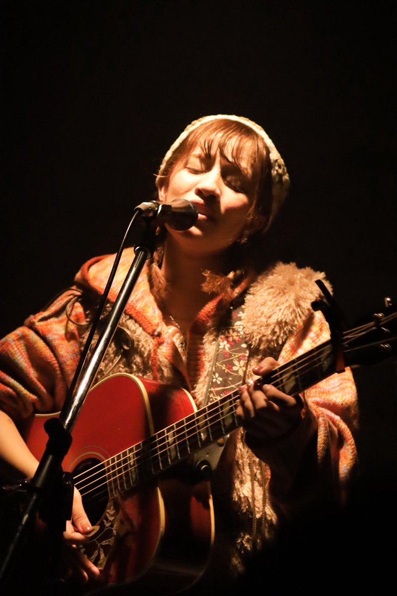 【カロスポmemo】納車903日44.436km

車種専用DSPアンプ【TOON X 】
取付け😊💪✨♬

立体感と臨場感に包まれた🌈
ライブハウスに大変身した愛車🚗
これからずーっとブリVoiceと共に🧡

#ビートソニック #TOONX
#アイブリー
#カロスポ
#カローラスポーツ