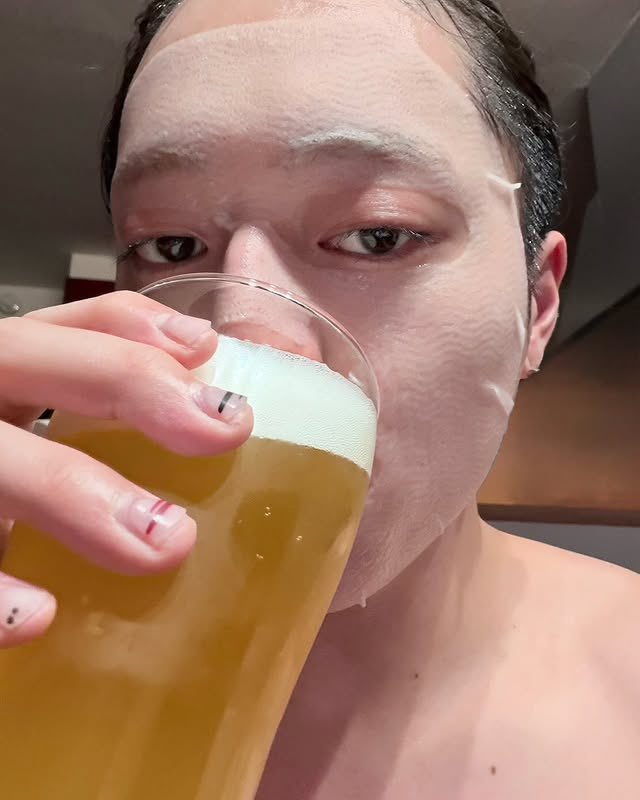 ฮารุโตะเอากุเข้า close friend ละไม่ได้ออกอีกเลย แต่ละมื้อ