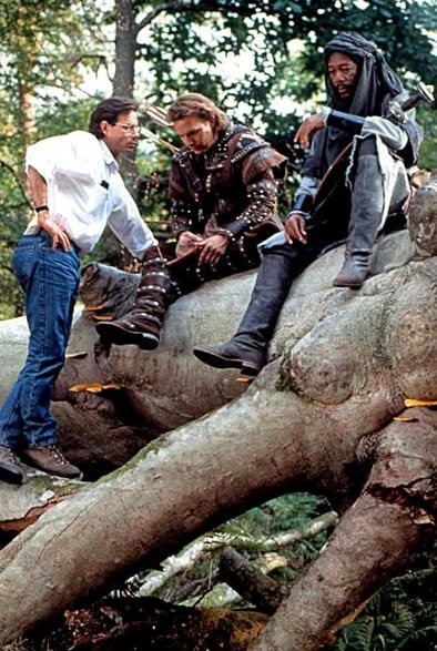 merlinpapin3's tweet photo. #MeilleurPhotodeTournageCulte

Kevin Reynolds, Kevin Costner et Morgan Freeman sur le tournage de "Robin Hood Prince of Thieves"

@FredOL69007

un ❤️si vous aimer https://t.co/l1uBcwLKns