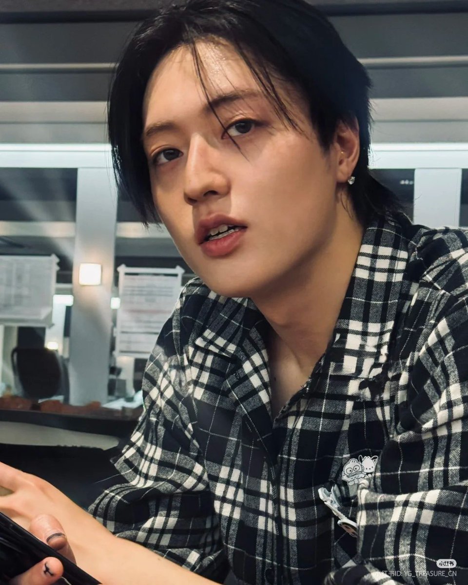 watanabewyou's tweet image. pov: having haruto as your bf🤍🖤