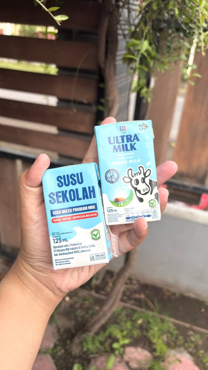 bangherwin's tweet image. Pemerintah ngeluarin susu UHT baru namanya Susu Sekolah khusus untuk Program MBG
Liat deh komposisinya
🤦🏻‍♂️