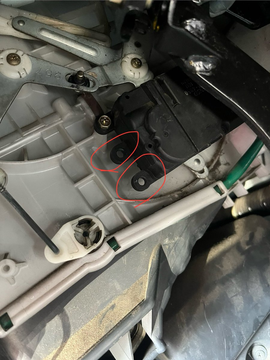 思ったんやけどここ穴開ける意味あるん？