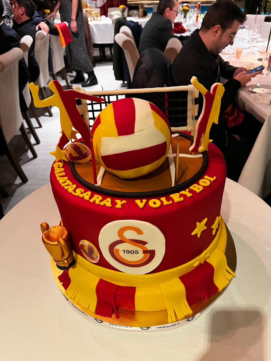 Galatasaray Düşünce Derneği tweet media