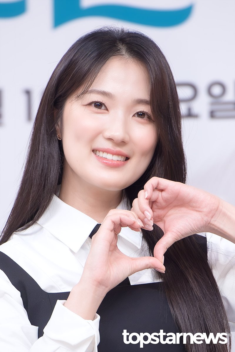 Kim Hye Yoon Indonesia Fanbase (SHINA) tweet media