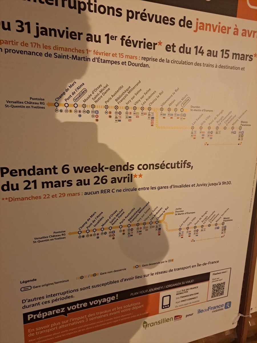 Faudra prévenir la SNCF pour leur dire que les travaux peuvent aussi être faits PENDANT la fermeture estivale (<a href="/vpecresse/">Valérie Pécresse</a> )