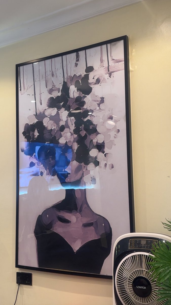 Bhee7918's tweet image. GM chat 💛