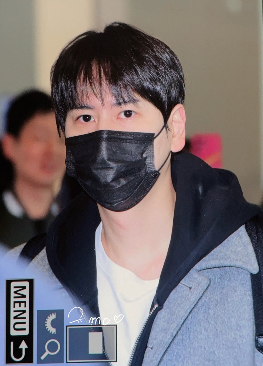 260116  ICN-KL✈️

너무 귀여워요

#규현 #kyuhyun
  <a href="/GaemGyu/">ChoKyuHyun</a>