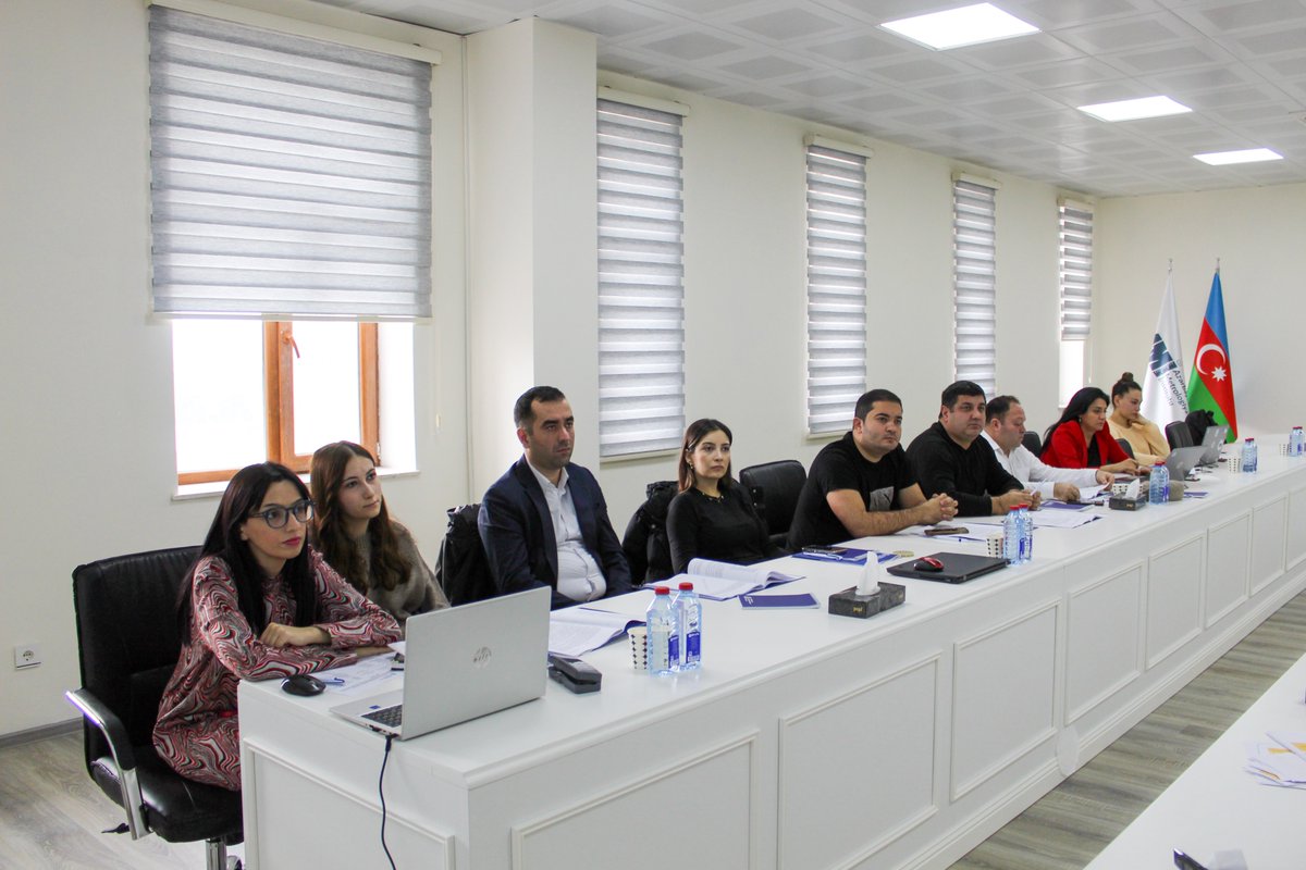 azstandart's tweet image. Azərbaycan Standartlaşdırma İnstitutunun təşkilatçılığı ilə ISO 50001:2018 "Enerji menecment sistemləri-Tələblər və istifadə üzrə rəhbəredici göstərişlər" beynəlxalq standartı əsasında baş auditor təlimi keçirilib.

Ətraflı – shorturl.at/zW94P

#Azstand