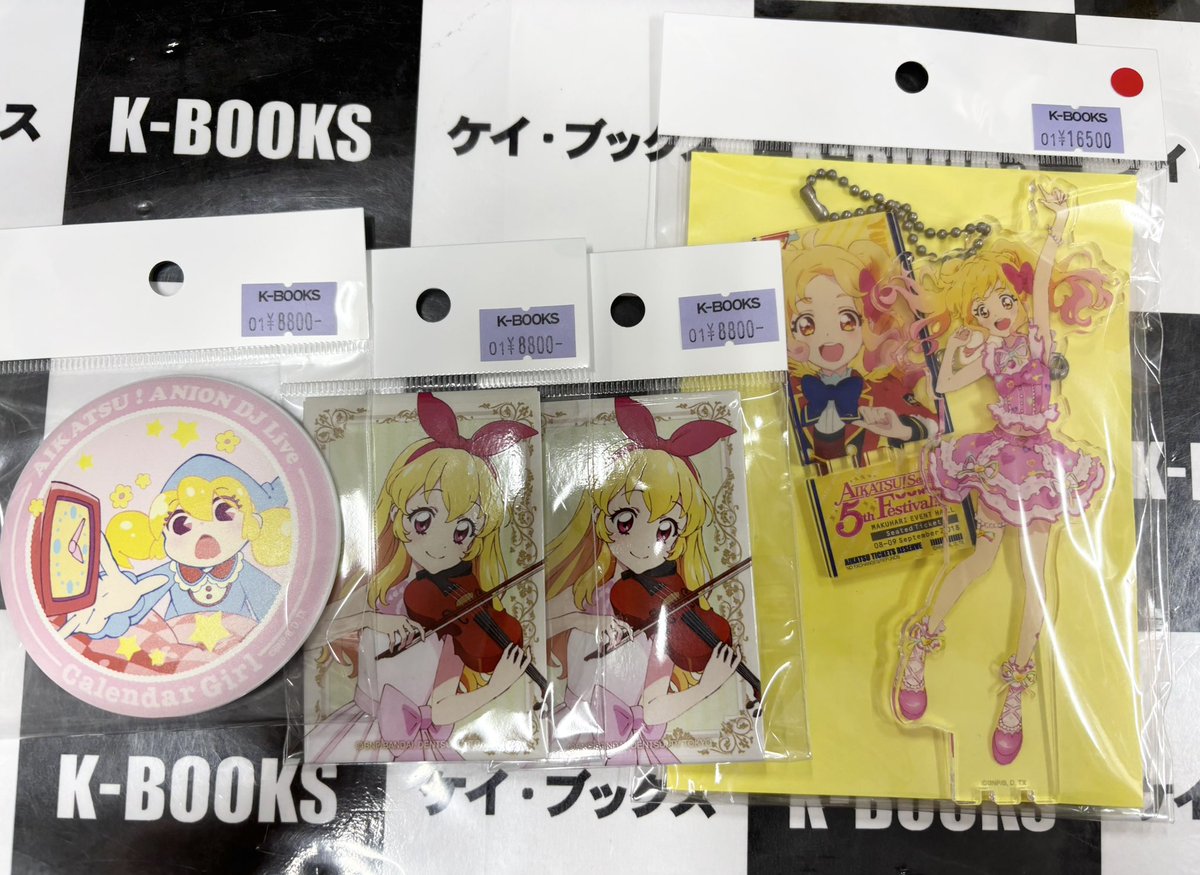 入荷情報】 アイカツ！ オケカツ スクエア缶バッジ カレンダーガール