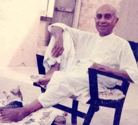 ArbabAmbreen's tweet image. سائين جي ايم سيد جي سوچ، سخاوت ۽ عدل پسند قيادت هر دور لاءِ مشعل راه آهي. سندس جنم ڏينهن تي سلام! 🙏
 #HBDSainGMSyed