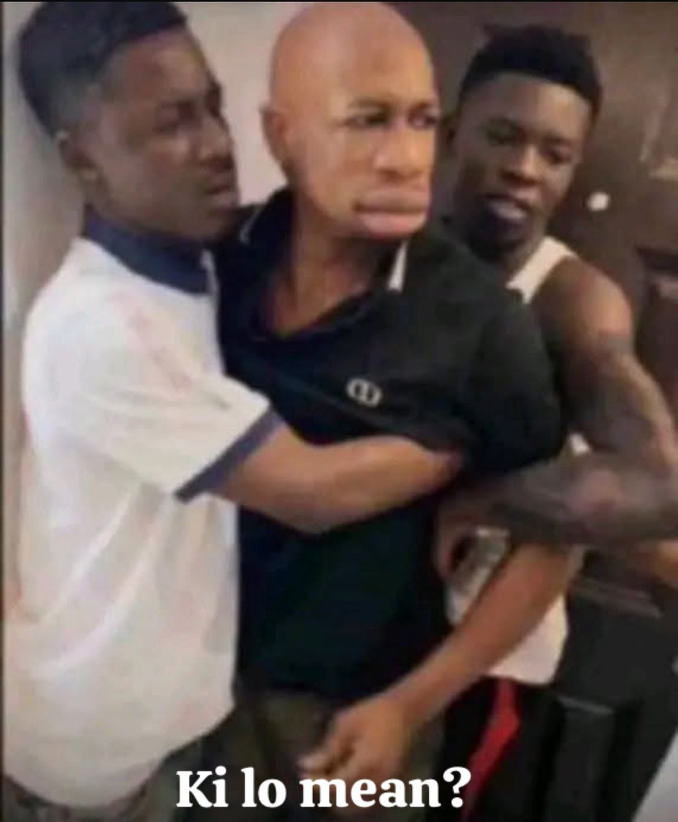 Lagosians: Relaxing on the beach is therapeutic 

Ibadan people: