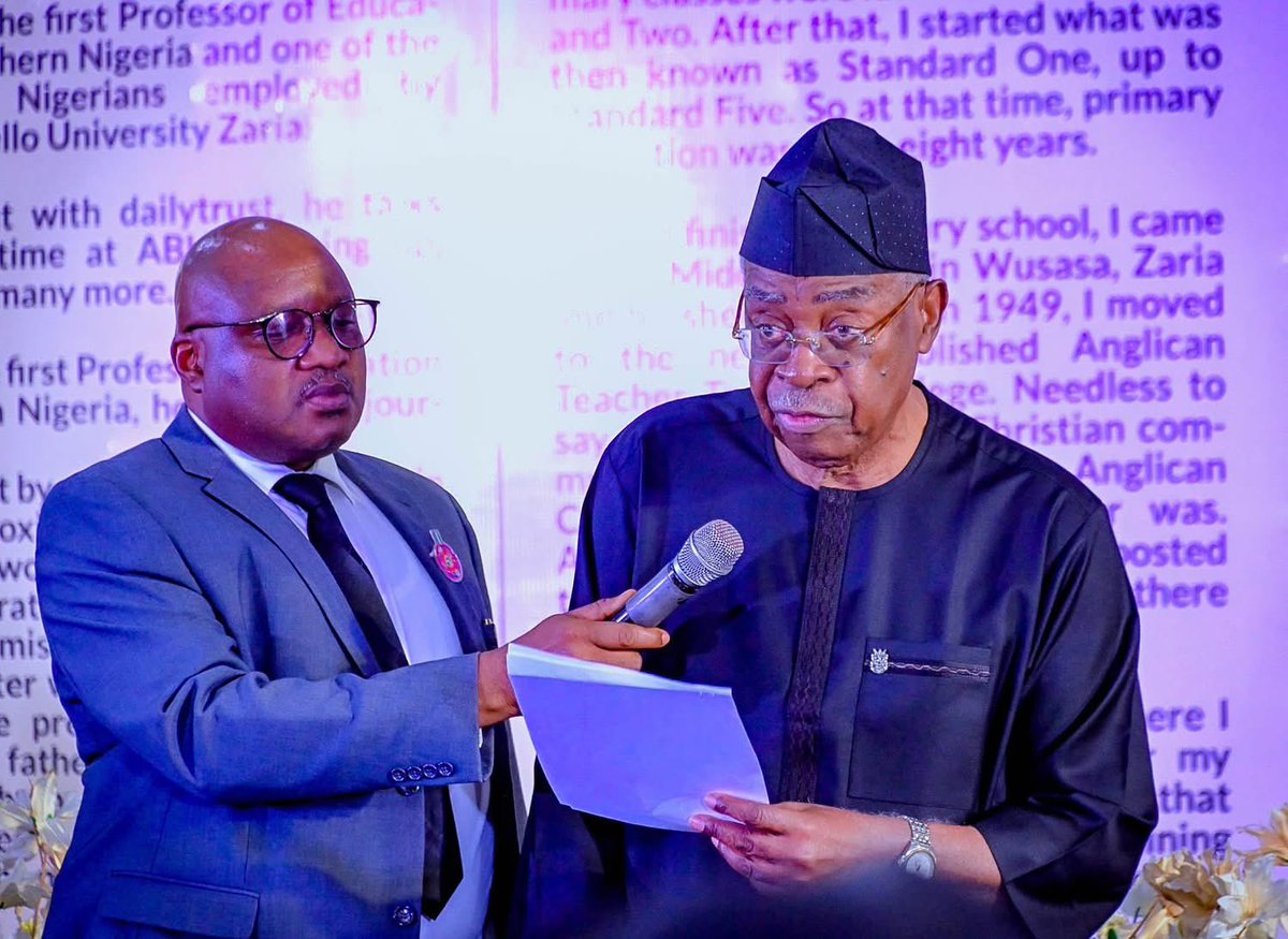 GOVERNOR MUTFWANG JOINS GEN. TY DANJUMA, PROF. JERRY GANA, OTHERS AT AN EVENING OF TRIBUTE IN HONOUR OF PROF. DAVID ADAMU BAIKIE

The Executive Governor of Plateau State, His Excellency, Barr. Caleb Manasseh Mutfwang, has joined General T. Y Danjuma, numerous well-wishers and