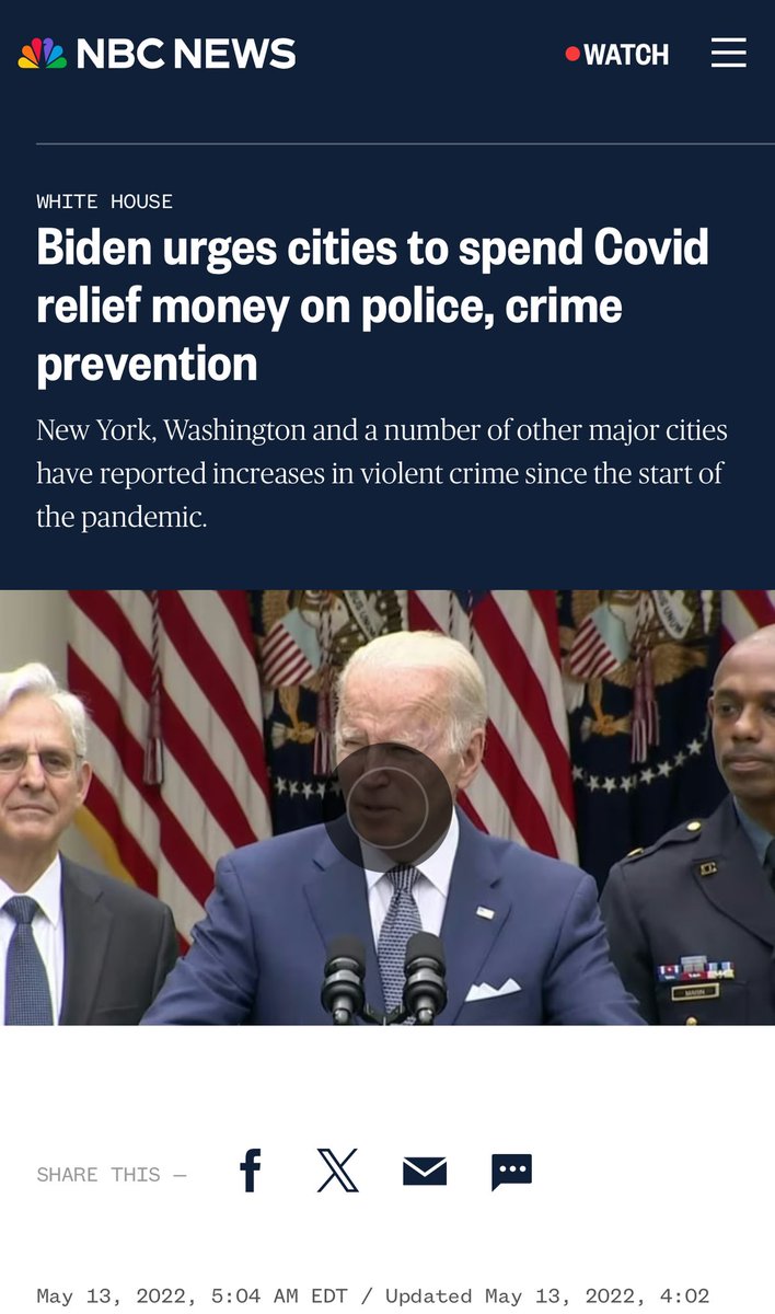 julianakilrose's tweet image. does taking money meant to save lives from a deadly ongoing pandemic and instead giving it to police departments that murder more people each year count as “playing with my life”? 

police depts that have been collaborating with ICE to facilitate kidnappings…
