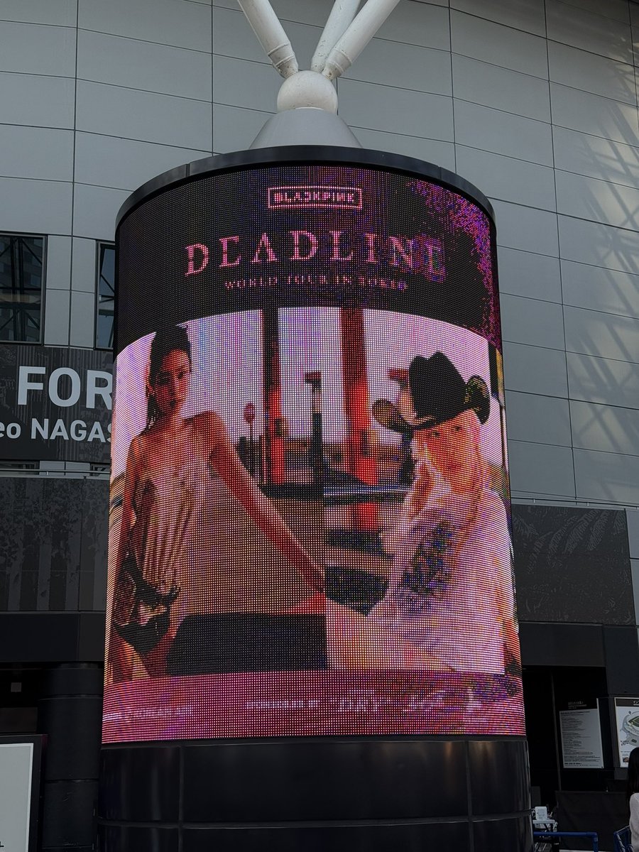 BLACKPINK WORLD TOUR [DEADLINE] IN TOKYO

2026年🇰🇷コンサート1発目🎵
楽しみます🩷🖤

#BLACKPINK
#BLACKPINK_DEADLINE_IN_TOKYO
#블랙핑크 #WORLDTOUR #DEADLINE #YG