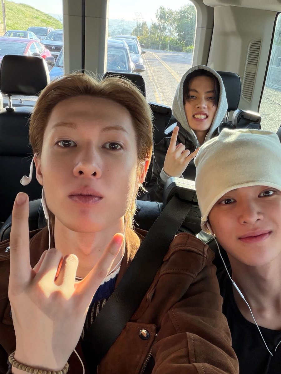 keonhoishi's tweet image. KENAPA TWINZ KALAU SAMA TIN KAYA BOCIL