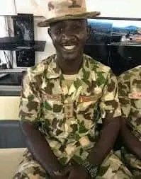 Bellotsoho's tweet image. Lt. Hamza S. Buba is my man of the year 2020:
  He was killed by Boko Haram in the North East while defending Nigeria. Look at what he wrote before his death:. 
     "If I die in war zone, box me up and send me home... Put my medal on my chest. Tell my mom I did my best...Tell my…