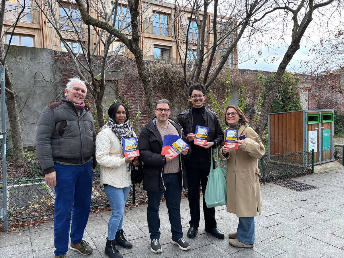 matparis10's tweet image. Ce matin aux abords de l’école Schwartzenberg
Sans relâche nous sommes au contact des habitants de #paris10 pour porter le projet de @pybournazel