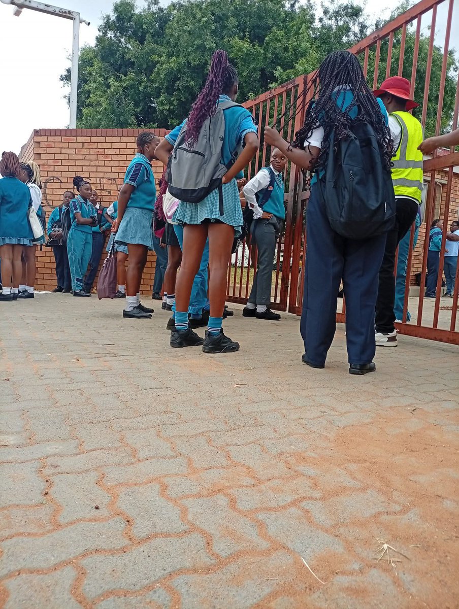 Miz_Ruraltarain's tweet image. Why does non-compliance with school codes of conduct predominantly occur in black communities, affecting both parents and students?

This is Kgoro ya Thuto in Ratanda just outside Johannesburg.