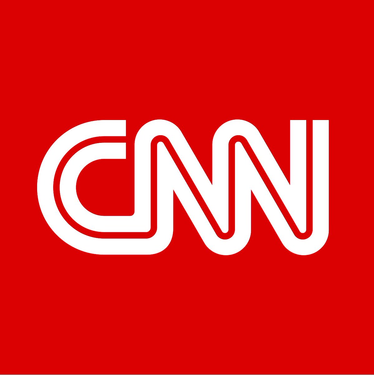 alrougui's tweet photo. تأكيدا للخبر الذي نشرناه :

شبكة CNN الأمريكية نقلا مصدر عسكري أوروبي ومصدر أمني عراقي، إن مقاتلين عراقيين تسللوا إلى إيران خلال الأسابيع الماضية لمساعدة النظام الإيراني في الاحتجاجات الحالية.

-ذكر المصدر الأمني العراقي أن نحو 5000 مقاتل من ميليشيات عراقية دخلوا إيران عبر معبرين حدوديين في جنوب العراق: معبر الشيب في محافظة ميسان، ومعبر الزرباطية في محافظة واسط.

-أكد مصدر عسكري أوروبي أن 800 مقاتل شيعي عبروا الحدود من محافظات ديالى وميسان والبصرة العراقية، للمشاركة في حملة القمع الإيرانية تحت ذريعة أداء مناسك دينية.

-تواصلت CNN مع الحكومة العراقية والسفارة الإيرانية في لندن للتعليق

ووفقاً لبيان صادر عن "المرصد العراقي للحقوق والحريات" في نهاية الأسبوع، فإن موجات من المقاتلين العراقيين تتدفق إلى إيران منذ اندلاع الاحتجاجات العنيفة في البلاد قبل نحو 3 أسابيع.

-بحسب تقييم عسكري أوروبي اطلعت عليه CNN، ينتمي هؤلاء المقاتلون إلى جماعات مسلحة موالية لطهران، مثل "كتائب حزب الله"، وحركة "حزب الله النجباء"، و"كتائب سيد الشهداء"، ومنظمة "بدر"، وتعمل هذه الميليشيات ضمن مظلة قوات "الحشد الشعبي" العراقي.

- وفقًا للتقييم، رُصد وجودهم في عدة مناطق حساسة في إيران، بما في ذلك مدن مثل همدان، حيث شاركوا في قمع الاحتجاجات.
