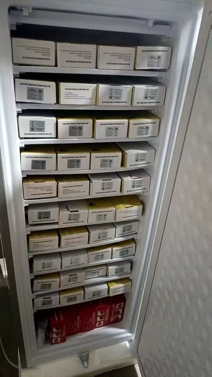 RossyLu47's tweet image. Secretly tell you a way to save on shipping costs.
wholesale price ice maker and controllers

#SolarIceMaker
#SmartController
#LowerShippingCost
#SaveFreight
#ExportReady