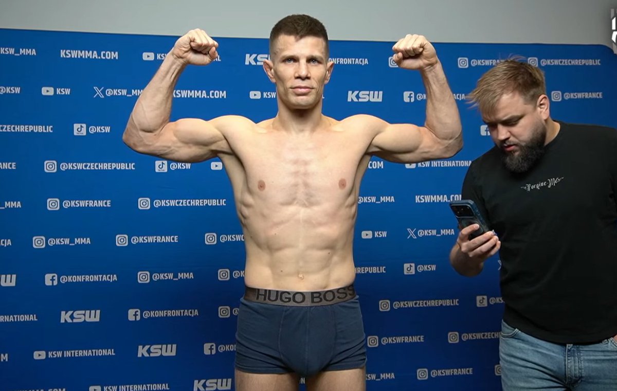 InTheCage.pl tweet media