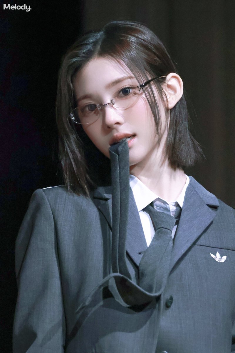 kittenS2H's tweet photo. 지린다 https://t.co/v0Nxq1bU3o