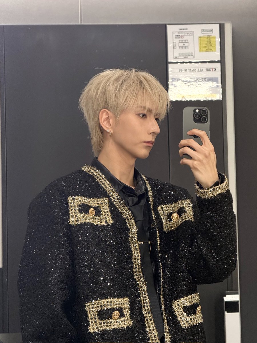 odebbl's tweet image. 💌 260116 5:22 PM

📸📸📸
🦊 y/n, make sure you have a nice and filling dinner ☺️