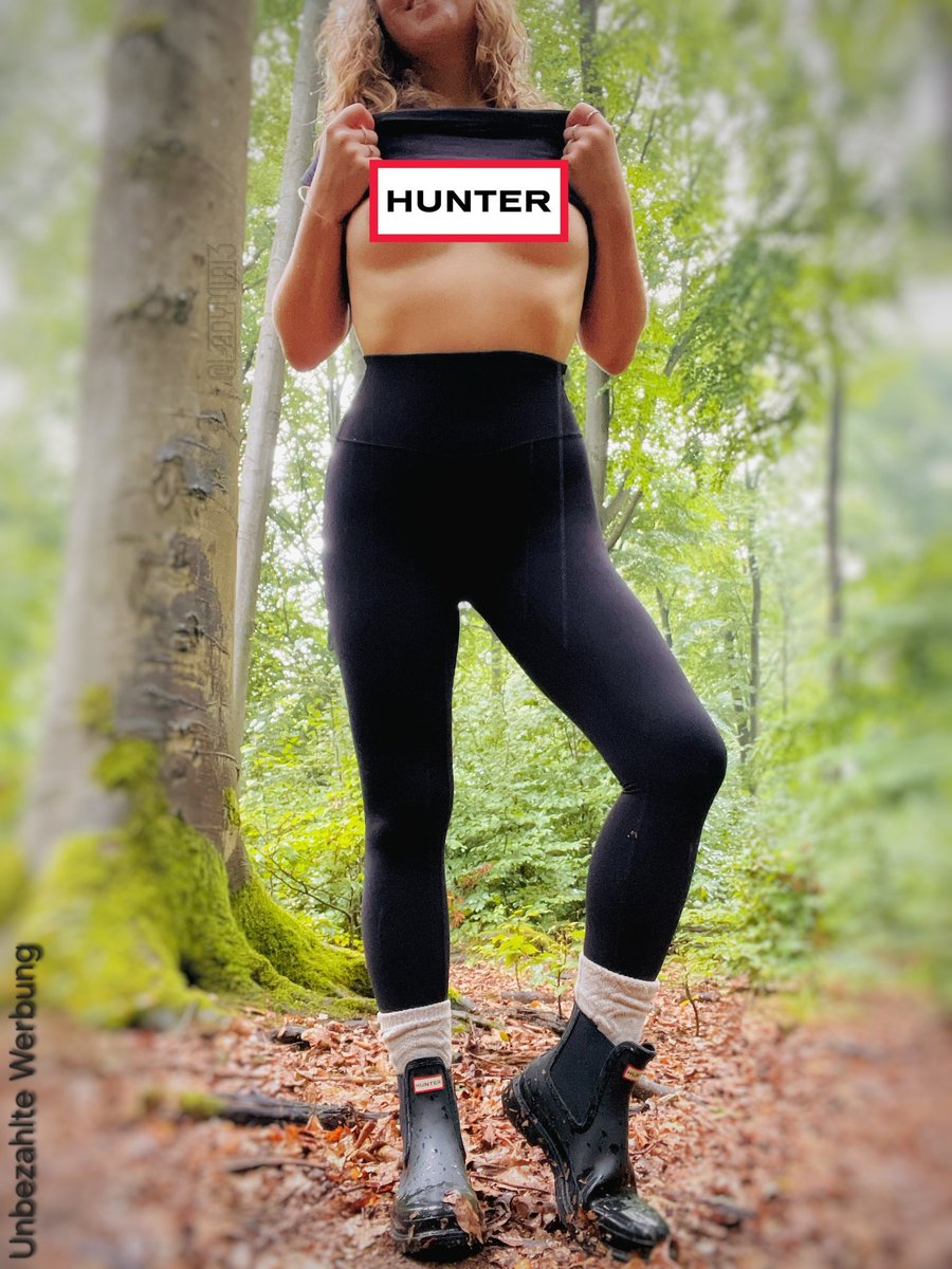 Guten Morgen ihr Lieben,
heute gibts mal wieder was Besonderes für euch. Es wurde sich ja schon von einigen gewünscht, mich mal in Hunters zu sehen… 😬
Ich hoffe es gefällt euch mindestens genauso gut, wie mir gefällt dass endlich Freitag ist! 💃🥳🎉
Nächste Woche wird besser!