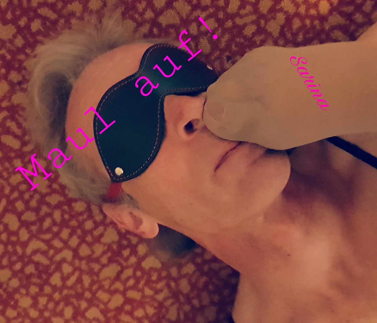 Geniesse... #Söckchen #Nylonlove #Genuss #heels #Strumpfhose #Fußfetisch #Spanking #Nylon #Sitz #Findom #nylonfetish #Füße #Femdom #Shoelover #highheels  #Sklaven #Fetisch #Dominatrix #Anbetung #Köter #Mistress #Shoelove #Fetisch #Erniedrigung #Dienen #Pantoletten