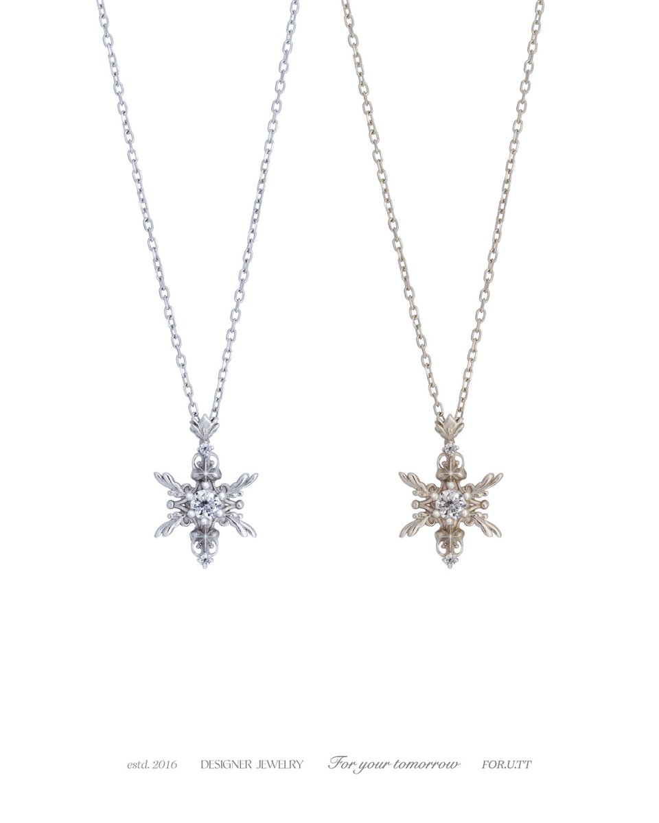 𝑐𝑜𝑚𝑖𝑛𝑔 𝑠𝑜𝑜𝑛!
𝑠𝑛𝑜𝑤𝑓𝑙𝑎𝑘𝑒 𝑖𝑛 𝑤𝑖𝑛𝑡𝑒𝑟 𝑛𝑒𝑐𝑘𝑙𝑎𝑐𝑒
𝑔𝑜𝑙𝑑 • 𝑛𝑎𝑡𝑢𝑟𝑎𝑙 𝑑𝑖𝑎𝑚𝑜𝑛𝑑