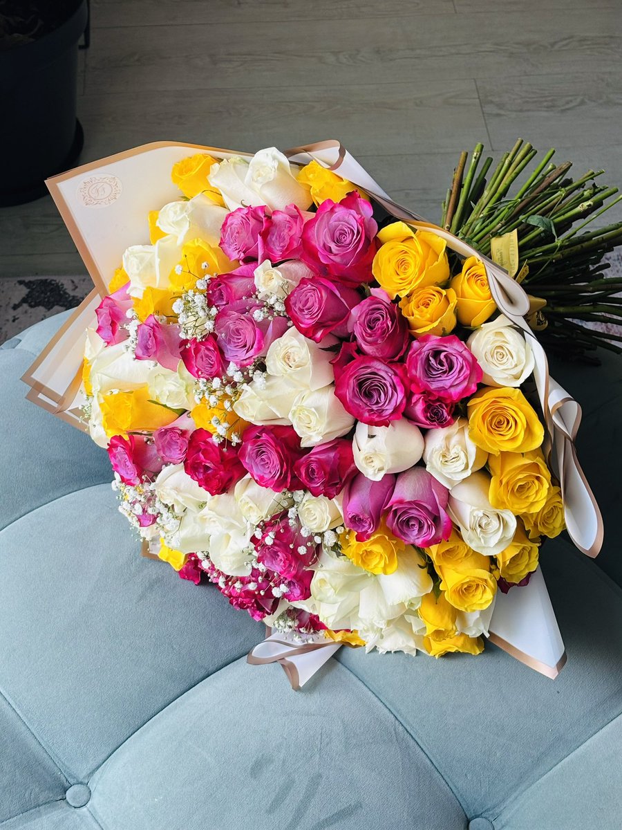 Miles_Nsala's tweet image. Fantasy flowers • 72524605