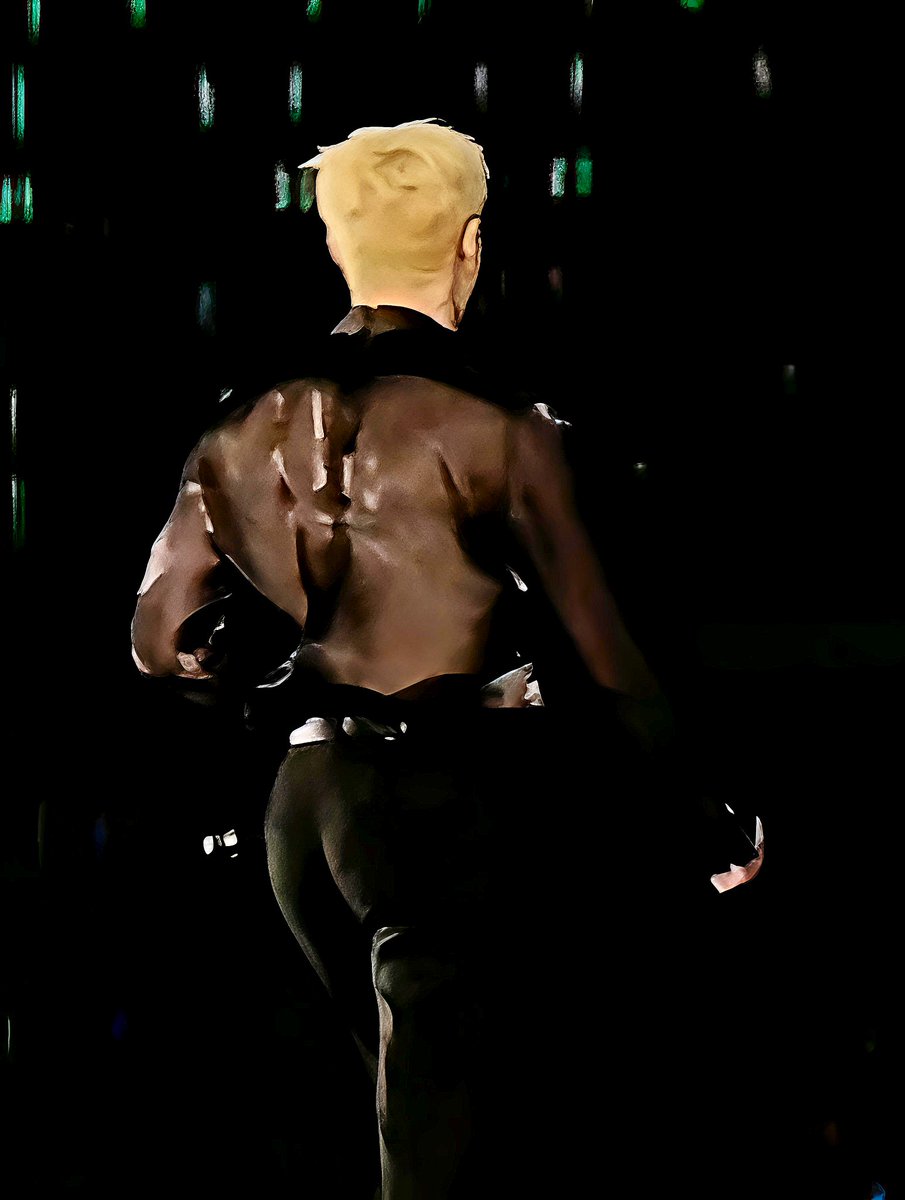 BMaikoD's tweet image. 👀👀👀
#BangChan #StrayKids