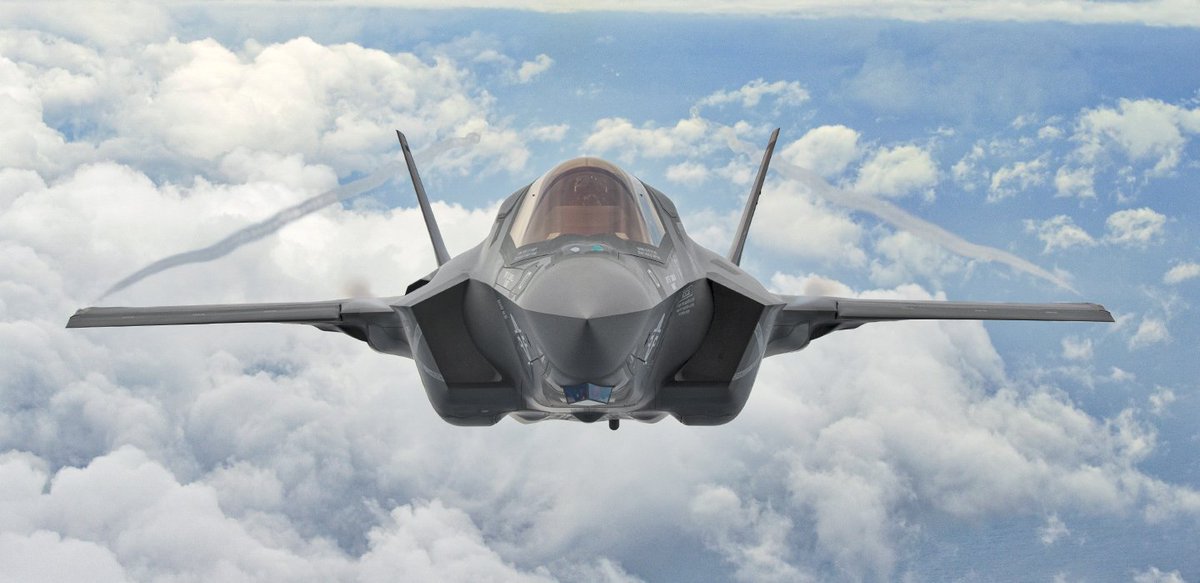 🚨 #BREAKING 🚨

US F-35A Vanishes Over Pacific.

A US Air Force F-35A Lightning II has gone missing off the coast of Japan today. ⚠️ The Timeline:

The stealth fighter squawked Code 7700 (General Emergency).

Radar contact was lost moments later over the Pacific Ocean.

Search &amp;