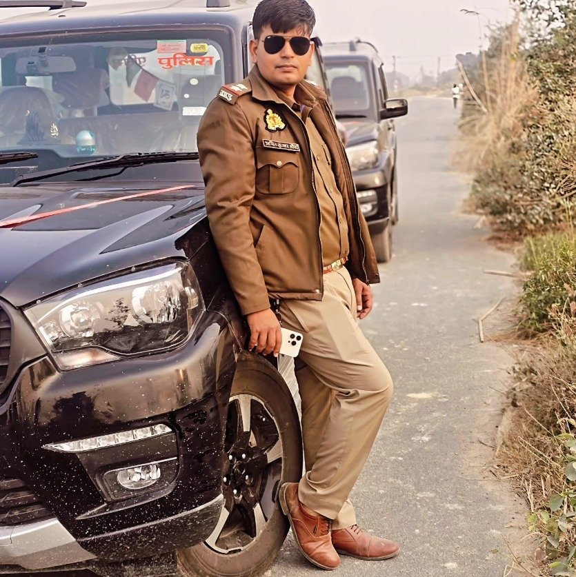 कुछ पता चला.. पुलिस आखिर क्या चीज है
<a href="/aajtak/">AajTak</a> <a href="/Abhimanyu1305/">Abhimanyu Singh</a> @