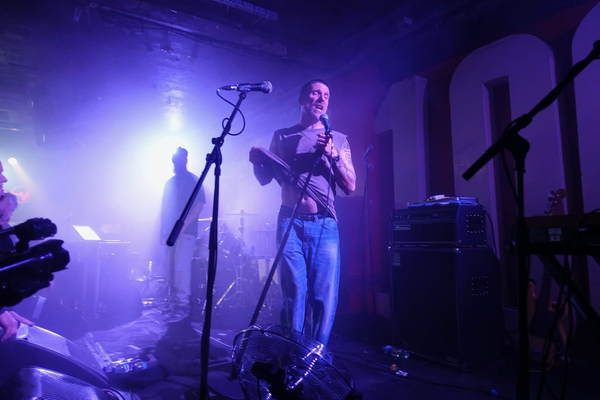 Sleaford Mods tweet media