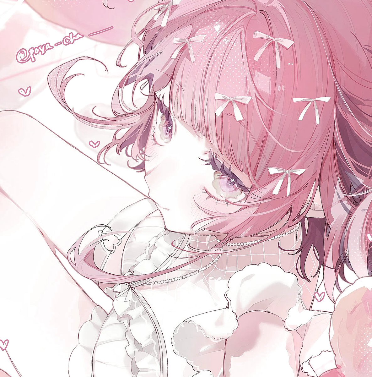 Bovery1's tweet image. 電車でお年寄りが困ってる時に助けてる若者を見て心が温まった 🐃