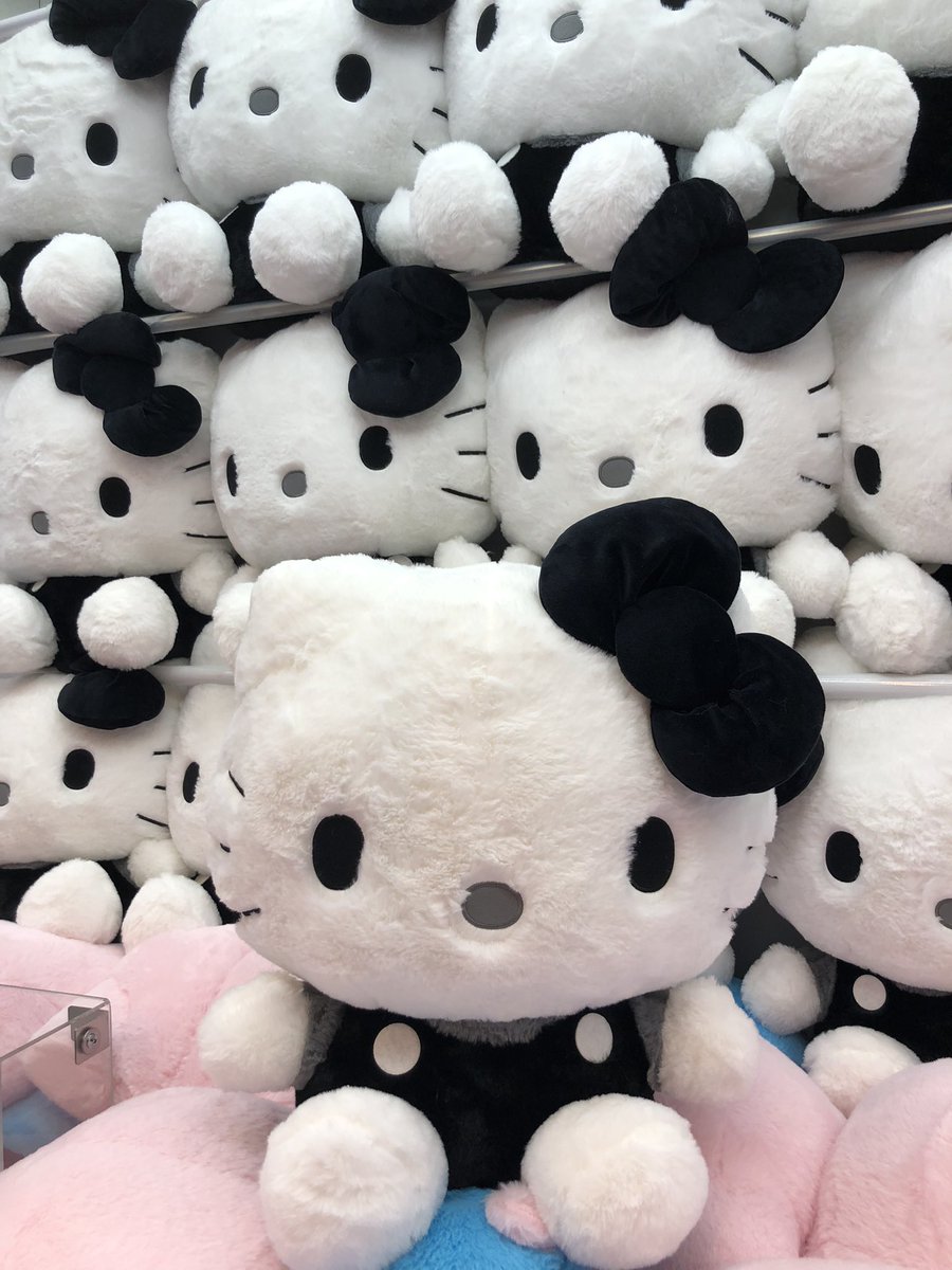 🎀新景品入荷🎀 #ハローキティ モノクロドールGJ が入荷しております