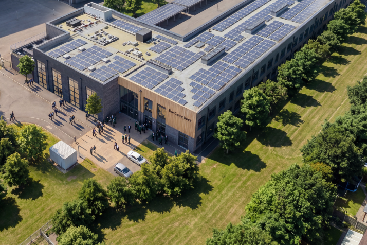 TCIndex's tweet photo. Graham lands £37m school building assignment https://t.co/od0AMsCgWi #contract #GrahamConstruction #JohnGrahamConstruction #Midlands https://t.co/HPiuUcbFO8