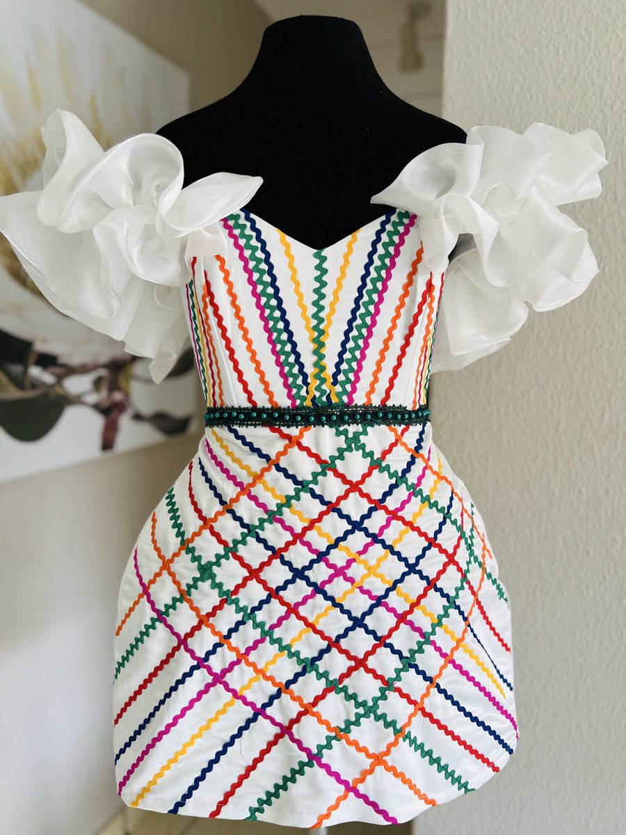 Tomi Rikhotso tweet media