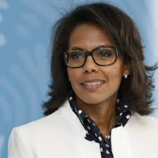Audrey Pulvar reléguée loin sur la liste socialiste…

Audrey Pulvar, la catastrophe verte à la Mairie de Paris
Adjointe chargée de l’alimentation durable, Audrey Pulvar aura marqué son mandat par un fiasco total : des millions d’euros engloutis dans des fermes urbaines sur les