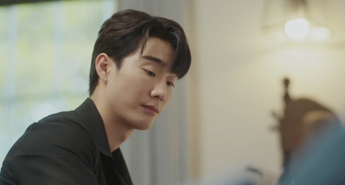 Starupdate.com tweet media