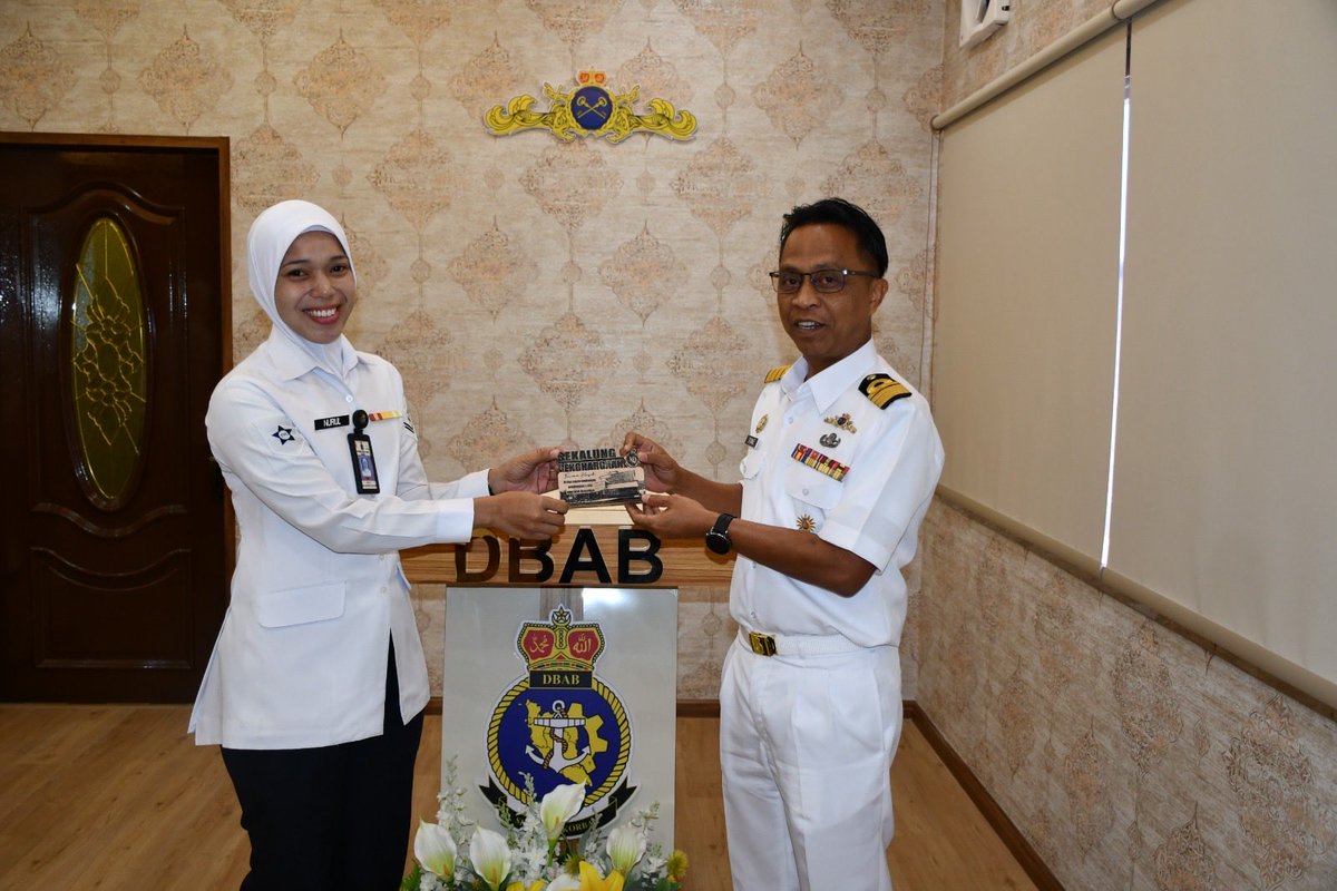 Depot Bekalan Armada Barat tweet media