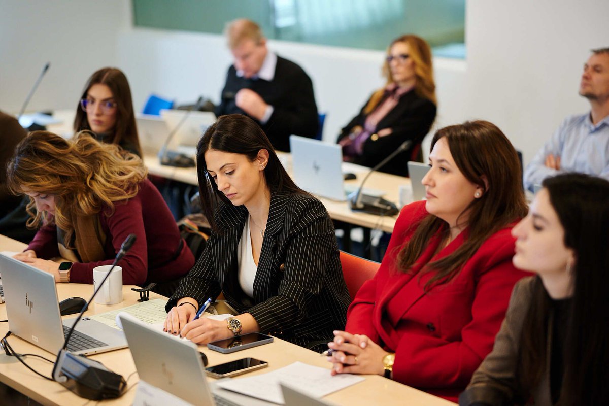 Joint Vienna Institute tweet media