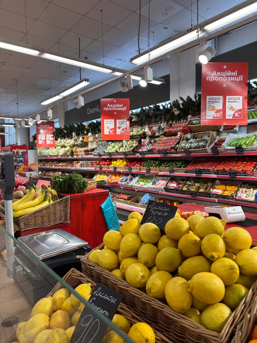 IgorM1962's tweet photo. #Supermarket_Харків!
😋😋😋😋😋😋😋😋
           П'ятниця
❗️Супермаркет Харків на Героїв - найкраща якість та ❗️ціни ❗️на овочефрукти https://t.co/MrCoJ5yDFA