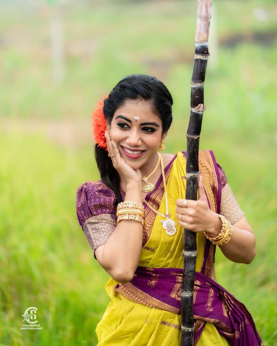 CineGlamHQ's tweet image. 💜✨🌾💚💚 #PreethaSuresh