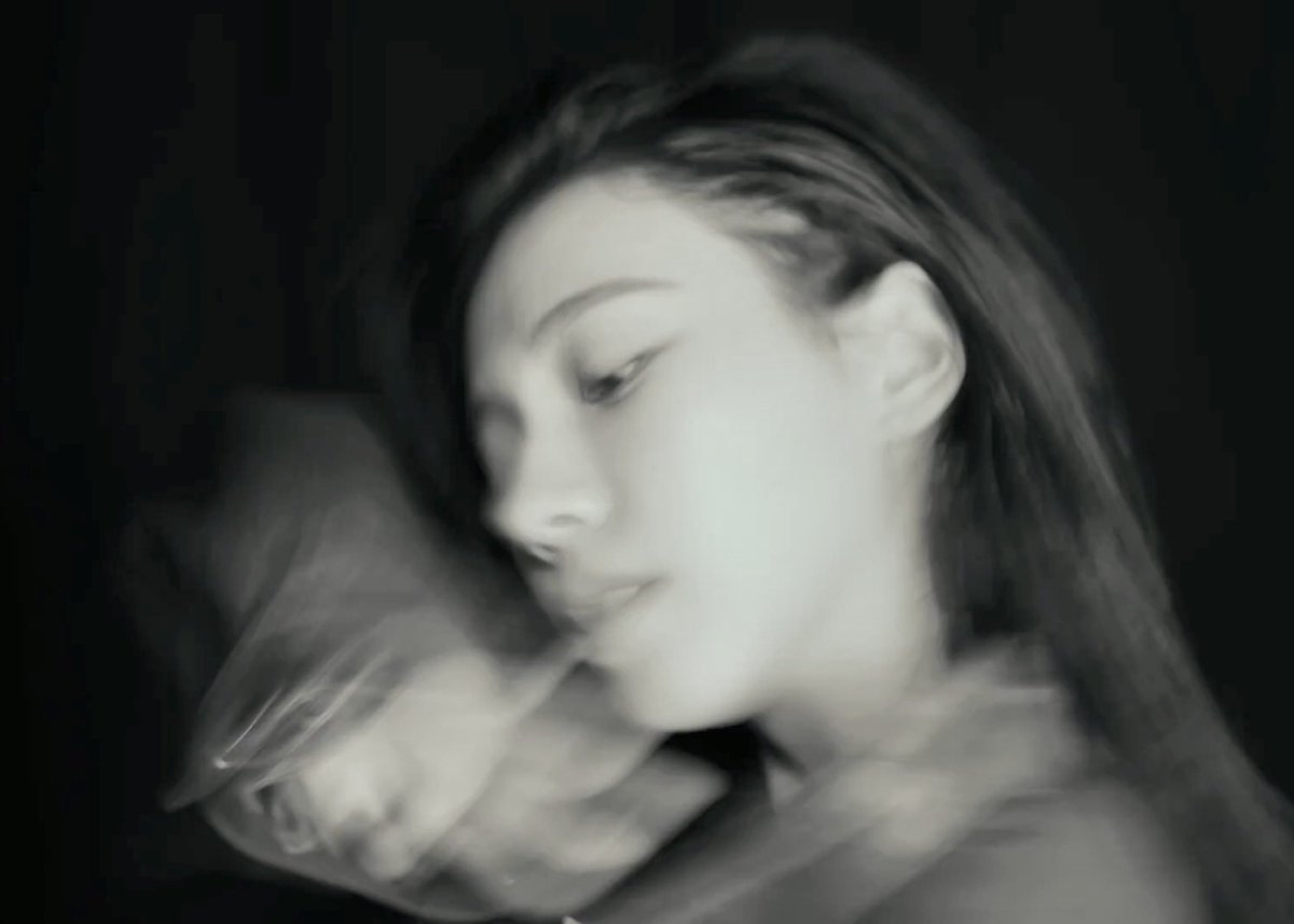 karinainmood's tweet image. 