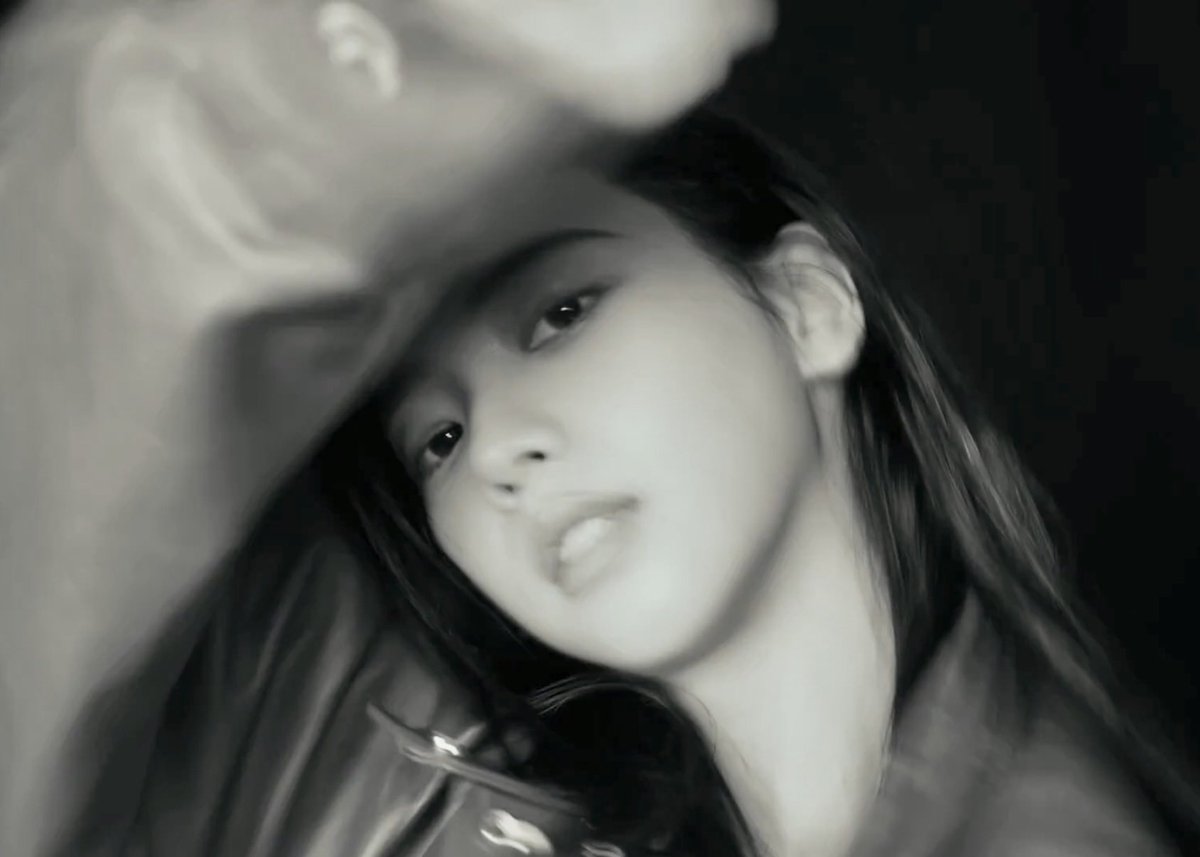 karinainmood's tweet image. 