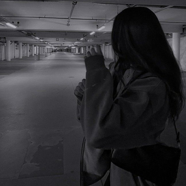 Perraudag's tweet image. 久しぶりに図書館で勉強に集中できた 🐖